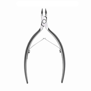 Cortauñas ergonómicos con mango para el cuidado profesional de las uñas en salones de belleza y tratamiento de pies, con agarre fácil y corte seguro. - Product Image 4