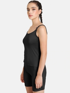 Débardeur noir sans manches pour femme, col rond, tricoté en coton et élasthanne, couleur unie minimaliste, respirant, pour l'entraînement et les loisirs - Product Image 3