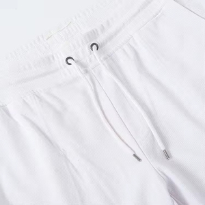 Pantalones Cortos Deportivos para Gimnasio y Yoga con Bolsillos para Teléfono, 2 en 1, de Doble Capa, de Secado Rápido, para Hombre - Product Image 3