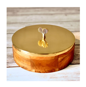 Olla para roti de madera pulida natural con tapa de latón, hecha para calentar y servir chapatis, tamaño personalizado, precio económico. - Product Image 1