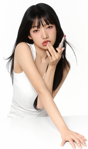 BBIA Ready To Wear Water Lipstick, Brillo Labial Transparente de Larga Duración, Textura Luminosa, Hidratante, Color Modulable - Product Image 3