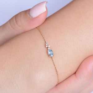 Pulsera Ovalada de Aguamarina Azul, Plata de Ley 925 Certificada, Chapada en Oro Rosa de 14K, Cadena Delicada - Product Image 3