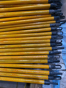 120*22 cm bâton de balai en bois manche de balai en bois enduit de PVC au Vietnam - Product Image 2