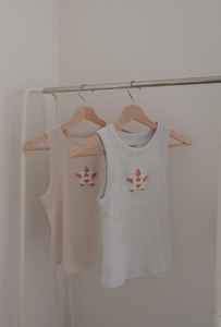 Nouvelle Robe Courte Sexy en Satin Uni Perlé avec Décoration Cœur Creux et Col Rond Respirant pour Femme - Spécial Saint-Valentin - Product Image 2