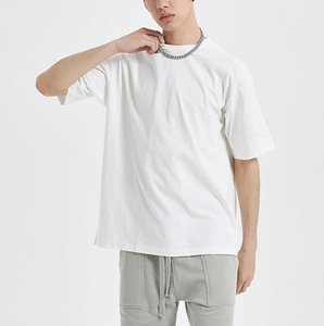 Custom OEM Manufactured 100% Cotton Men's T-Shirt First Class Quality Custom Graphic Printed 240 GSM Oversize Plain O-Neck - Product Image 3