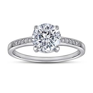 Bague solitaire élégante en diamant rond pour femme – Bague de fiançailles en or avec un design classique et minimaliste, bijoux en diamant - Product Image 2