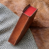 Cuaderno de Cuero Estilo Ataúd Vintage - Diario con Temática de Terror en Relieve, Cierre de Latón y Papel de Algodón sin Líneas para Dibujar