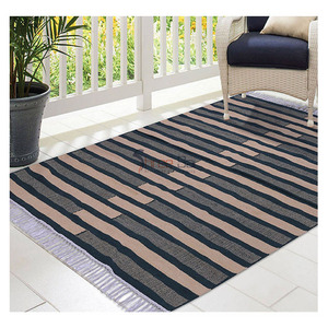 Nouveaux Tapis Tissés à la Main 100% Coton Tendance pour Intérieur, Tapis et Ensembles de Fabricants Indiens pour Acheteurs en Gros - Product Image 1