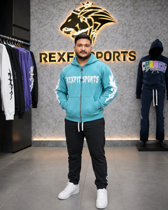 REXFITSPORTS 2026 Survêtement graphique bleu ciel pour homme avec fermeture éclair intégrale, en molleton de coton et polyester 280-300 GSM, personnalisable, style streetwear, comprenant un sweat à capuche et un pantalon de jogging - Product Image 6