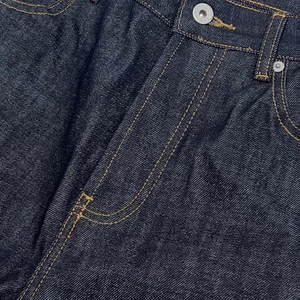 Custom High Quality Vintage Selvedge Denim <b>Jeans</b> for Men Streetwear Style with <b>Button</b> Baggy Boot Cut for Winter - Product Image 6