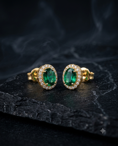 Pendientes de Plata de Ley 925 con Esmeralda Verde de Laboratorio de Corte Esmeralda y Halo Brillante Redondo para Mujer - Product Image 4