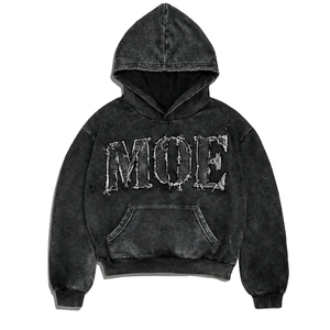 เสื้อฮู้ดดี้ผู้ชายสีดำล้างสี ปักโลโก้ MOE ทรงโอเวอร์ไซส์ สไตล์ลำลองแนวสตรีทแวร์ ผ้าฟลีซ สำหรับฤดูใบไม้ร่วง - Product Image 1