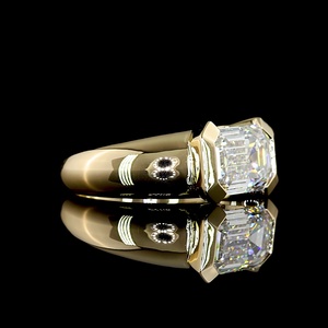 Bague solitaire minimaliste en moissanite taille émeraude 3 carats, certifiée IGI, plaquée or jaune 18 carats, demi-sertie épaisse - Product Image 2