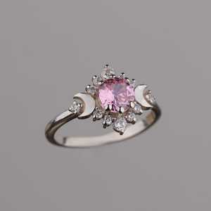 Bague Hécate en tourmaline rose en forme de croissant de lune, en argent sterling fait main, certifiée IGI, bijou statement Art Déco pour femmes et hommes, style gothique - Product Image 6