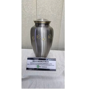 โกศทองเหลืองสำหรับสัตว์เลี้ยงที่มีอุ้งเท้าสีทอง - Product Image 1
