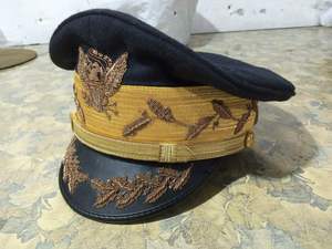 Gorra de Visera Bordada con Emblema de Águila Dorada de EE. UU., Sombrero Formal para Hombre de 56-58 cm, Hecho a Mano para Uso Profesional - Product Image 2