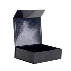Caja de Regalo Rígida de Alta Gama, Rectangular, con Papel Metalizado al Vacío con Lámina Dorada, Logotipo Personalizado, Estampado en Caliente, Embalaje Artesanal - Product Image 3
