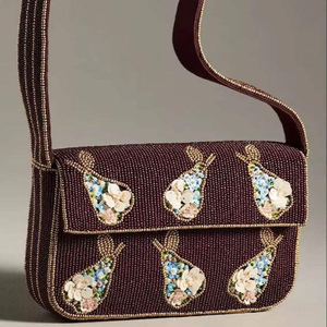 Sac fourre-tout en coton fait main BY MULTI CRAFT avec broderie personnalisée, forme et thème personnalisables multicolores pour les événements - Product Image 1