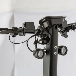 Nuevo Scooter Eléctrico de Aluminio de 4 Ruedas con Diseño Plegable (Plegable en Dos), Garantía de 3 Años, en Venta - Product Image 3