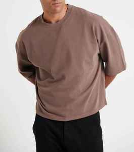 Camiseta Deportiva Ajustada de Poliéster de Secado Rápido de Alta Calidad al por Mayor para Hombre, Camiseta Personalizada de Poliéster 100% de Secado Rápido - Product Image 5