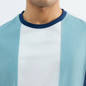 เสื้อยืดออกกำลังกายผู้ชาย คอกลม ทรงเข้ารูป ระบายอากาศได้ดี พิมพ์ลายได้ตามต้องการ ผลิตจากผ้าโพลีเอสเตอร์/คอตตอนคุณภาพสูง สีพื้น - Product Image 5