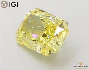 Diamante de Corte Radiante Cultivado en Laboratorio con Certificado IGI de 1.50 Quilates, Color Amarillo Intenso, Claridad VS1, para Anillo de Compromiso de Lujo - Product Image 4