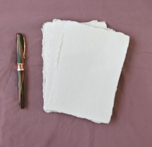 Venta al por mayor hecho a mano A3,A4,A5,A6, A7 tamaño antiguo papel de algodón borde de cubierta marcapáginas dibujo invitar hoja de papel en blanco estilo artesanal - Product Image 3