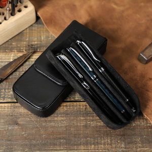 Étui à stylos en cuir à 3 emplacements, porte-stylos de voyage, organisateur de stylos en cuir fait main, pochette cadeau personnalisée pour écrivains et professionnels - Product Image 3