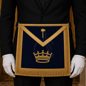 Tabliers maçonniques personnalisés en tissu soie/velours de qualité supérieure, légers, avec ceinture réglable, forme carrée, style cérémonial classique - Product Image 3
