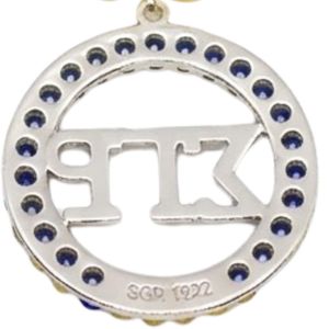 สร้อยคอจี้ตัวอักษร Gold Pearl Royal Blue Sigma Gamma Rho สำหรับชมรมนักศึกษากรีก ประดับด้วยคริสตัลและมุก ดีไซน์แฟชั่น - Product Image 4