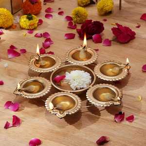 Cuenco Urli de Metal Rangoli para Decoración del Hogar, Velas Flotantes y Flores, Decoración Festiva Diwali Ganpati - Product Image 2