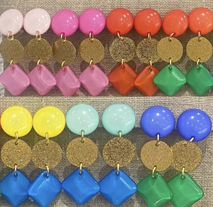 Boucles d'oreilles de mode résine colorée haute qualité femmes boucles d'oreilles en acrylique pendantes fabrication d'accessoires de luxe - Product Image 2