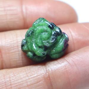 Cabujón de Zoisita Rubí Natural Tallado, Gema de Rubí Tallada a Mano, Piedra Suelta Lisa, Proveedor Mayorista para Joyería - Product Image 1