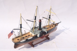 Maqueta de Barco de Madera Hecha a Mano - Réplica a Escala de Barco de Vapor Antiguo con Ruedas Laterales, Decoración de Escritorio, SS Central America - Product Image 4