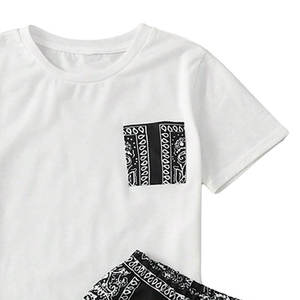 Conjunto de Camiseta y Pantalones Cortos Unisex de Algodón 100%, Diseño Moderno, Ligero, con Estampado Paisley, Corte Regular Informal - Product Image 2