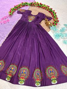 Vestido Largo Anarkali Étnico Indio - Edición con Trabajo Artesanal Maggam - Product Image 2