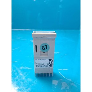 Controlador de Procesos Digital RKC FK05-MM-3*HH-NN/N/11 Usado Como Está, Piezas de Equipos Semiconductores Legados - Product Image 4