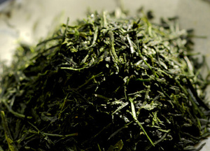 Thé vert Matcha Gyokuro japonais de qualité supérieure, cultivé en ombre, riche en umami, qualité cérémoniale, thé minceur, sachet frais du Japon - Product Image 2