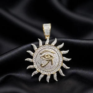 Pendentif rond au design soleil avec symbole ancestral, diamant cultivé en laboratoire, argent sterling 925, collier de luxe hip-hop - Product Image 1