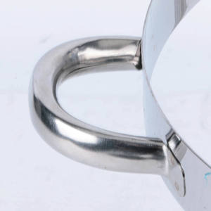 Calentador de Comida para Banquetes Dorado con Caligrafía Árabe Real Recortada, Base con Patrón Geométrico Islámico y Gancho para Pilar - Product Image 3