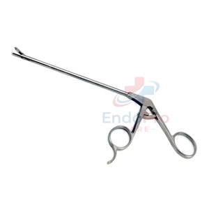 Pinza Fenestrada Johann de Alta Calidad para Uso Hospitalario, Pinza Fenestrada Johann de Agarre Firme - Product Image 2