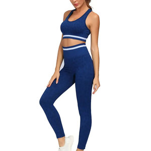 Conjunto de Yoga de Dos Piezas Azul Sólido con Nervaduras, Top Corto Racerback y Shorts de Cintura Alta, Ropa Deportiva Transpirable Sin Costuras de Spandex y Poliéster - Product Image 3