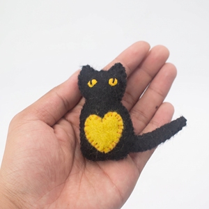 Gato de Fieltro de Lana Cosido al por Mayor con Adorno de Corazón, Decoración Colgante Hecha a Mano, Set de Regalo de Amor - Product Image 2