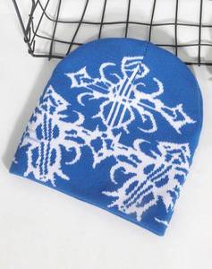 Bonnet d'hiver unisexe en tricot jacquard 100% acrylique, style Y2K, uni, pour usage quotidien en extérieur, coupe basse - Product Image 2