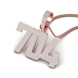 Pendentif tendance plaqué argent avec incrustation de cristaux, design luxueux, numéro 704, unisexe, bijoux hip hop, pendentifs charmes. - Product Image 2