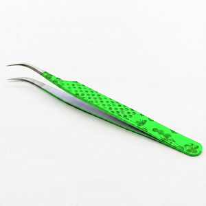 Pince à épiler TEEJAY en forme de J, finition argentée, pour volume et isolation des cils - Product Image 5