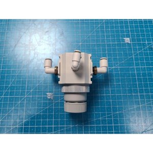 Régulateur de vide CKD VRA2000-8 d'occasion – Pièces d'équipement semi-conducteur de la série Legacy - Product Image 1