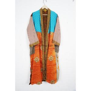Robe de chambre kimono en soie indienne multicolore, style Kantha, vente en gros, vêtements de nuit faits main, patchwork, robe longue maxi - Product Image 5