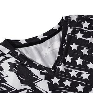 T-shirt vierge à sublimation pour homme adulte, col rond, manches courtes, personnalisable, en Spandex/Polyester, impression numérique, séchage rapide, 120g - Product Image 3