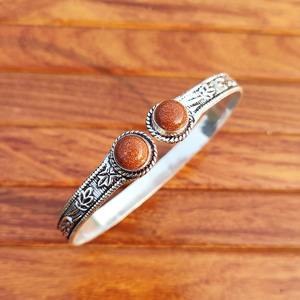 Bracelets en laiton avec pierres précieuses naturelles pour la guérison spirituelle, la pratique de la pleine conscience et des cadeaux réfléchis, disponibles à un prix raisonnable - Product Image 3